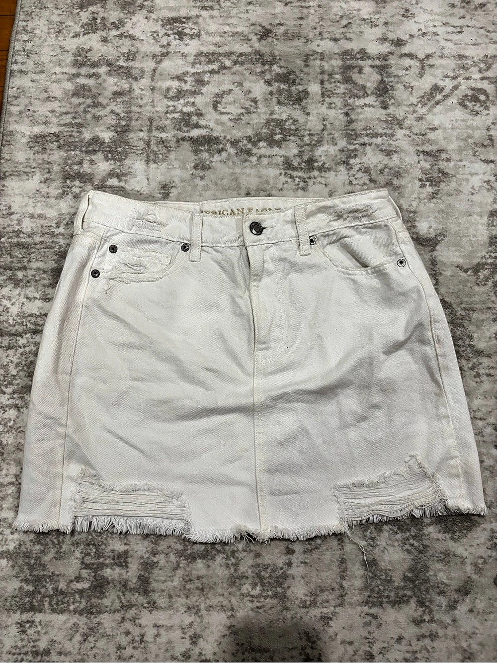 American Eagle Women's Denim Mini Skirt Size 6